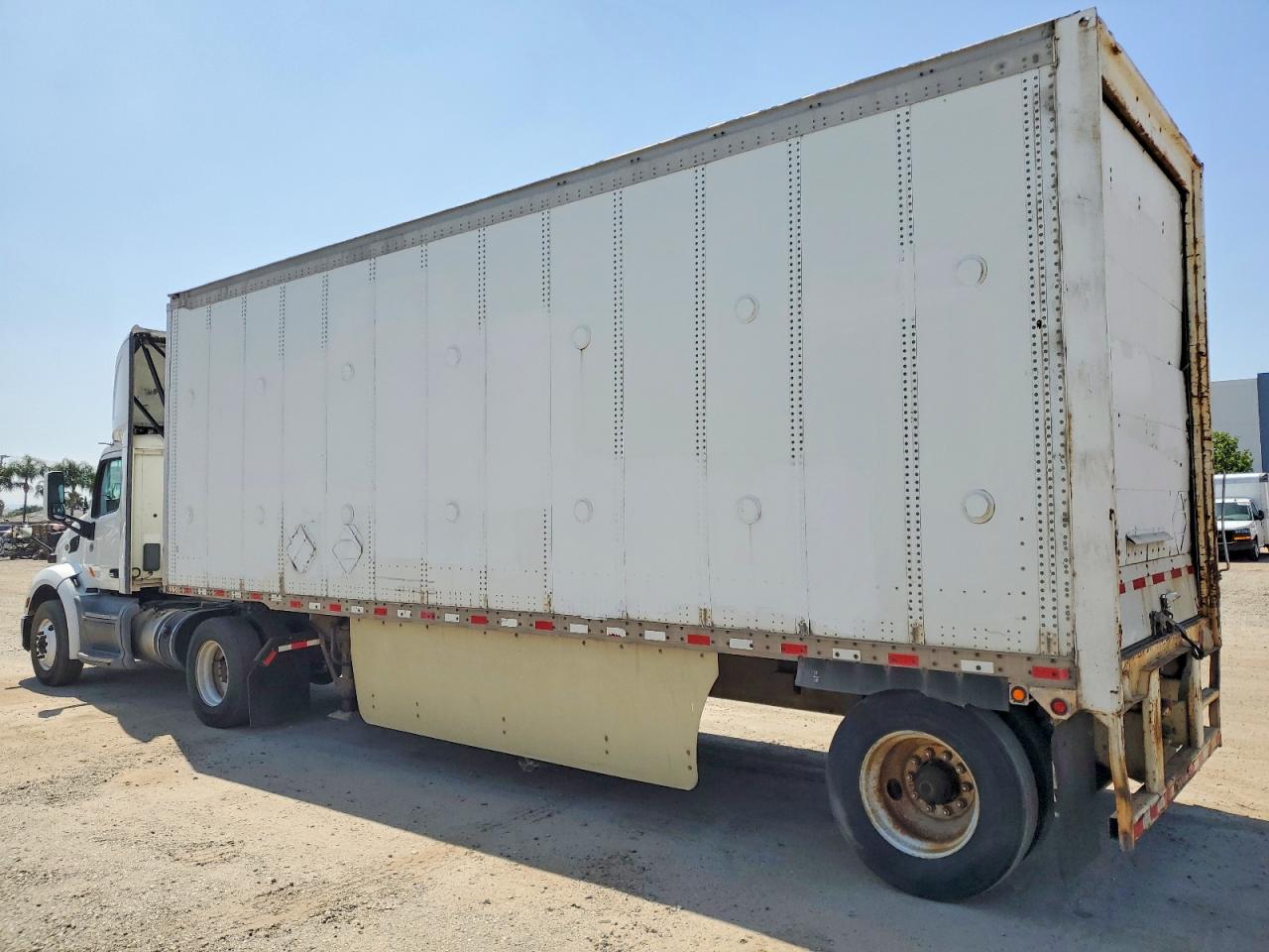 2017 PETERBILT All other VIN 1XPBA48X6HD428530 photo 3