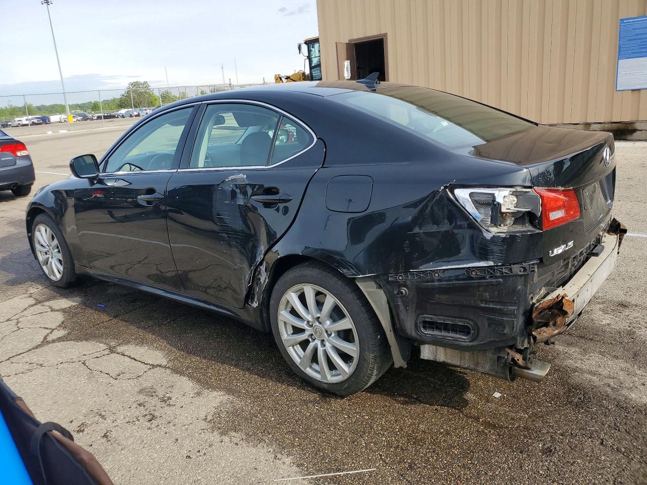 2008 Lexus Is VIN JTHCK262X85026744 photo 2