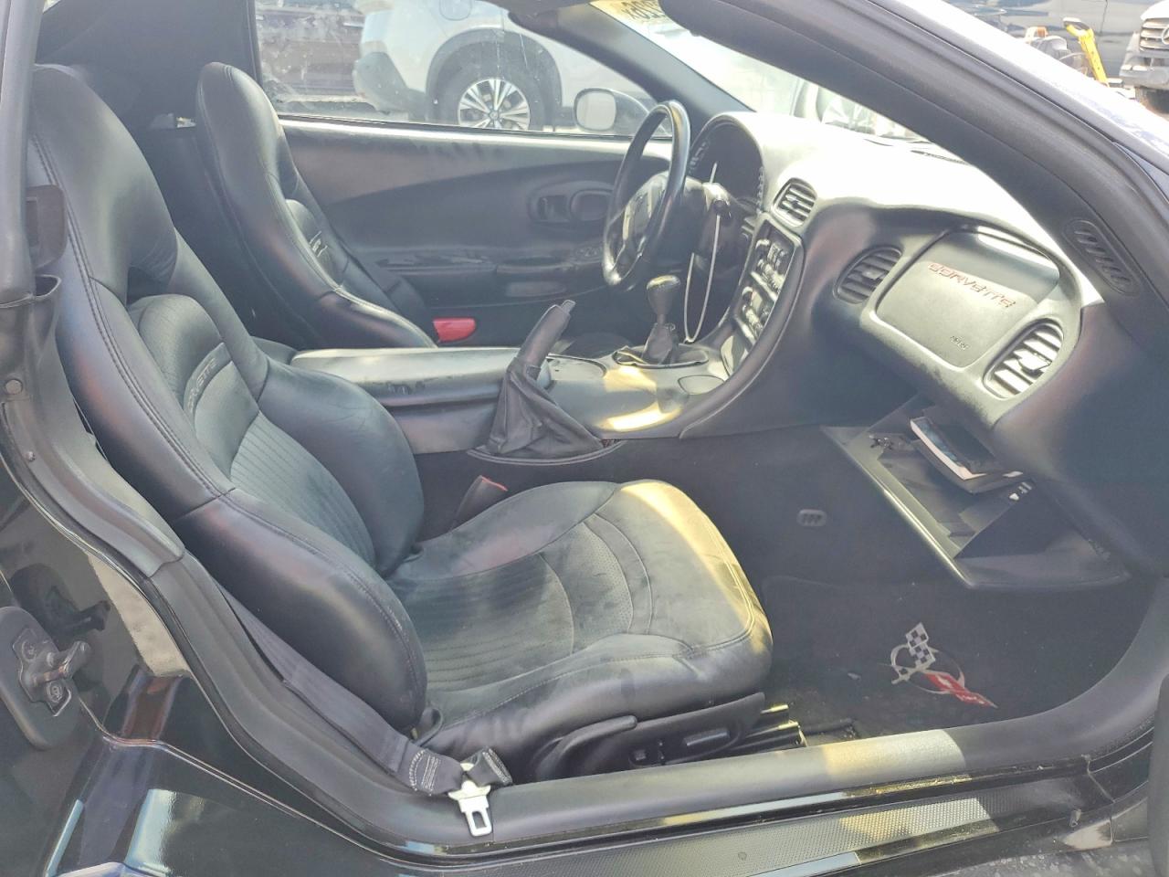 2000 CHEV Corvette VIN 1G1YY32G1Y5131243 photo 10