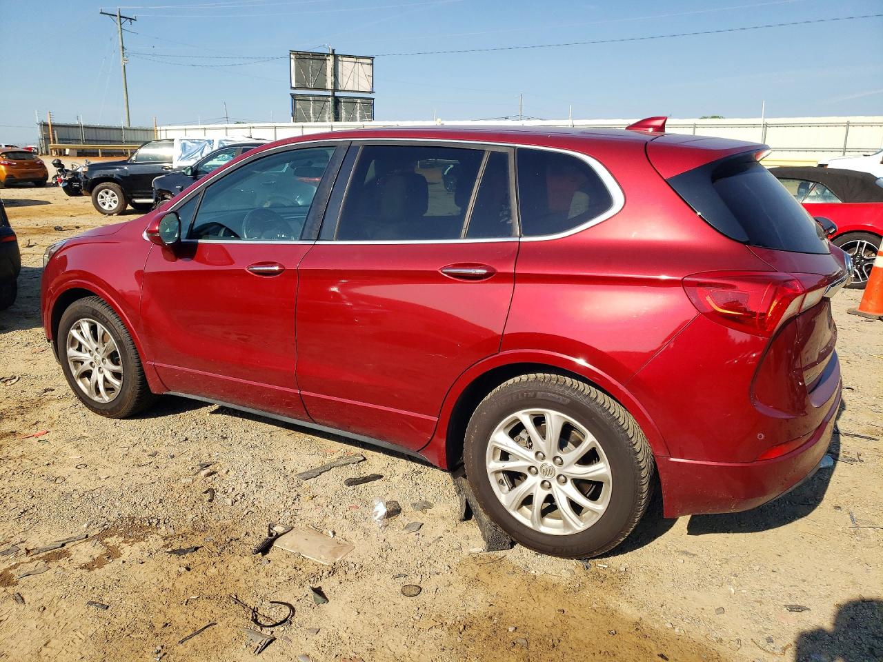 2019 BUIC Envision VIN LRBFXBSA7KD009828 photo 2