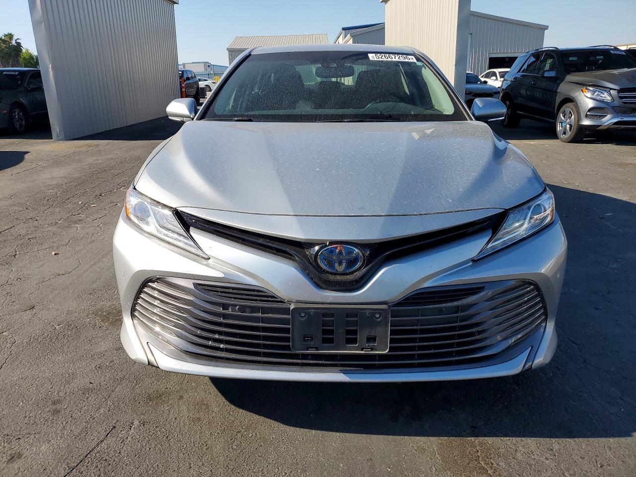 2018 Toyota Camry sola VIN 4T1B21HK8JU502033 photo 5