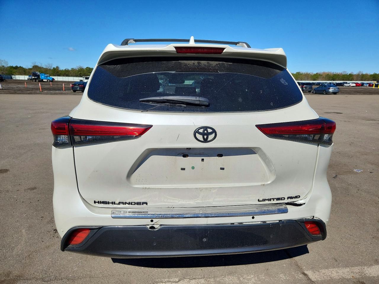 2020 Toyota Highlander VIN 5TDDZRBH1LS033542 photo 6