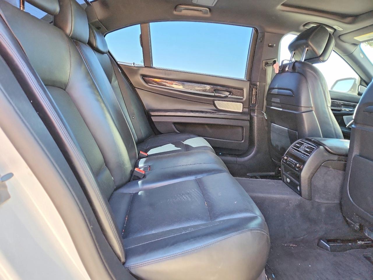 2013 BMW 7 series VIN WBAYF8C57DD140596 photo 10