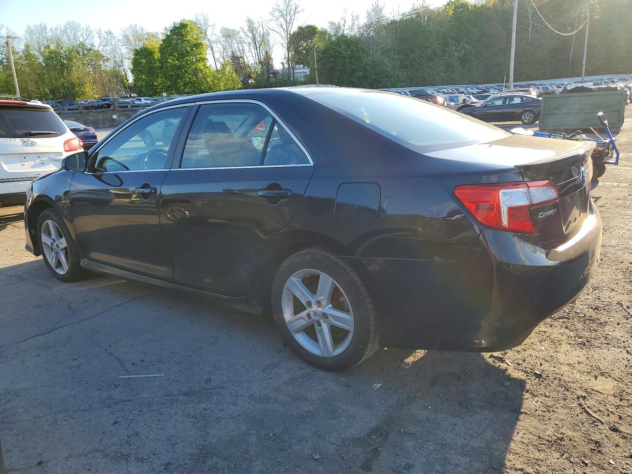 2012 Toyt Camry VIN 4T1BF1FK4CU059647 photo 2