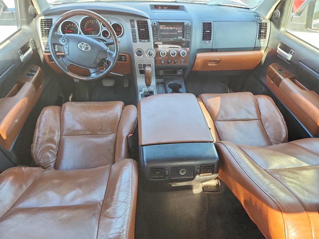 2012 Toyota Tundra VIN 5TFHW5F17CX253617 photo 8
