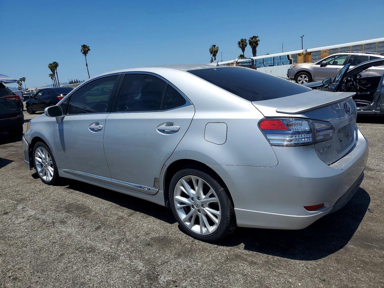 2010 Lexus Hs VIN JTHBB1BA2A2026523 photo 2