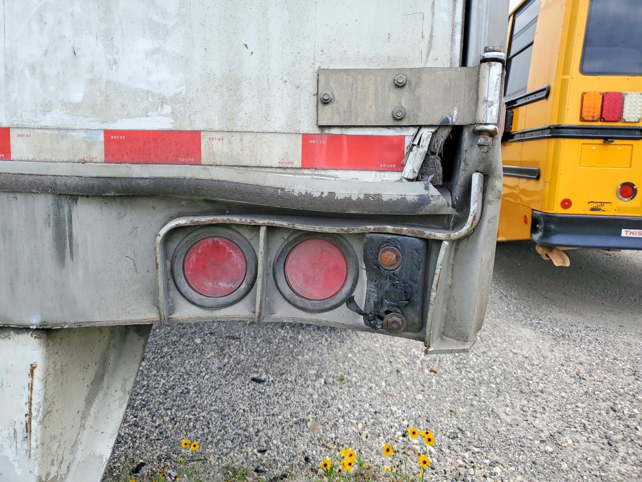 2012 UTILITY Trailbox VIN 1UYVS2489CP238910 photo 10