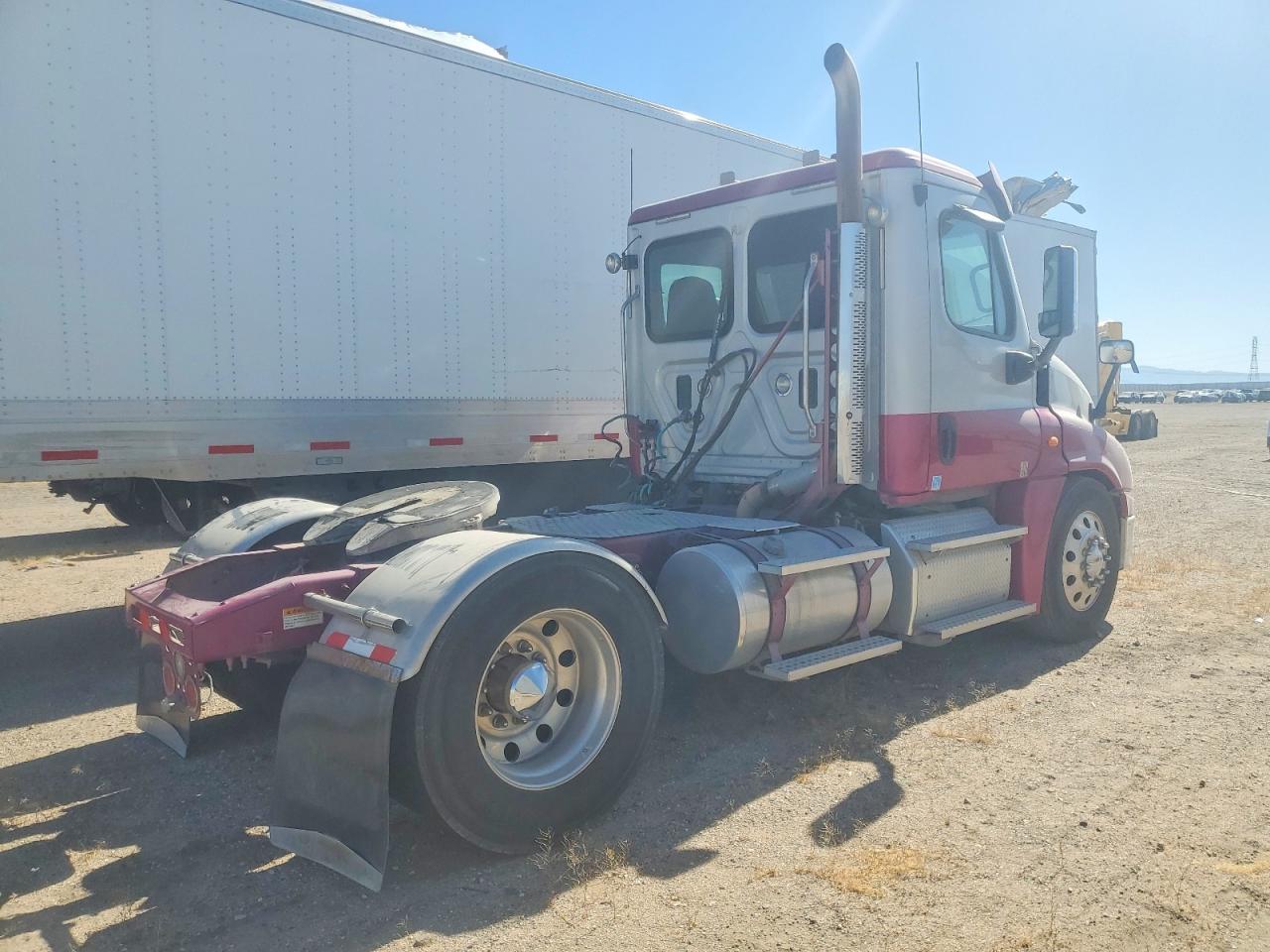 2016 FREIGHTLINER All other VIN 1FUBGEDV6GLHD6321 photo 4