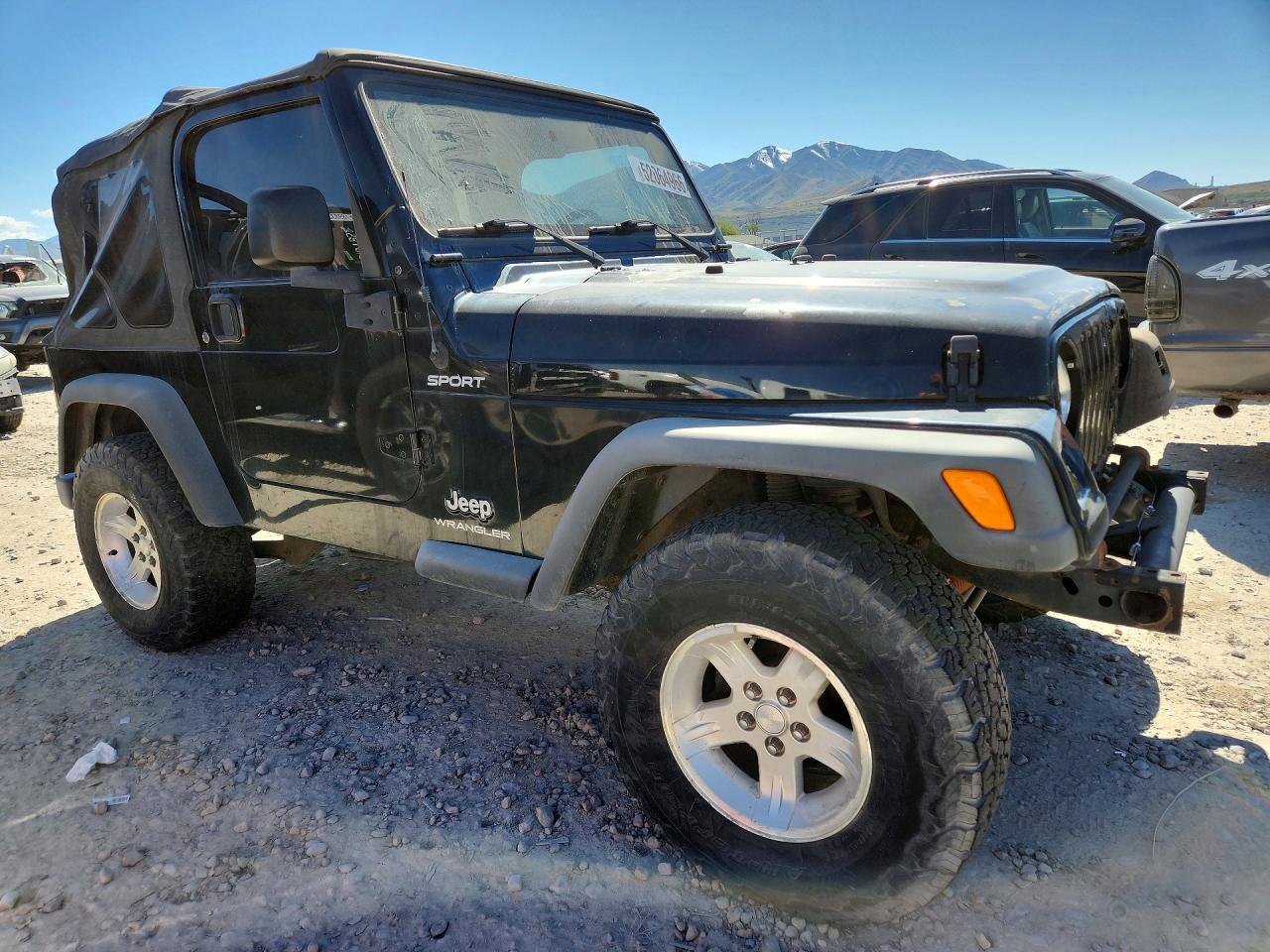 2004 Jeep Wrangler / VIN 1J4FA49S44P734151 photo 4