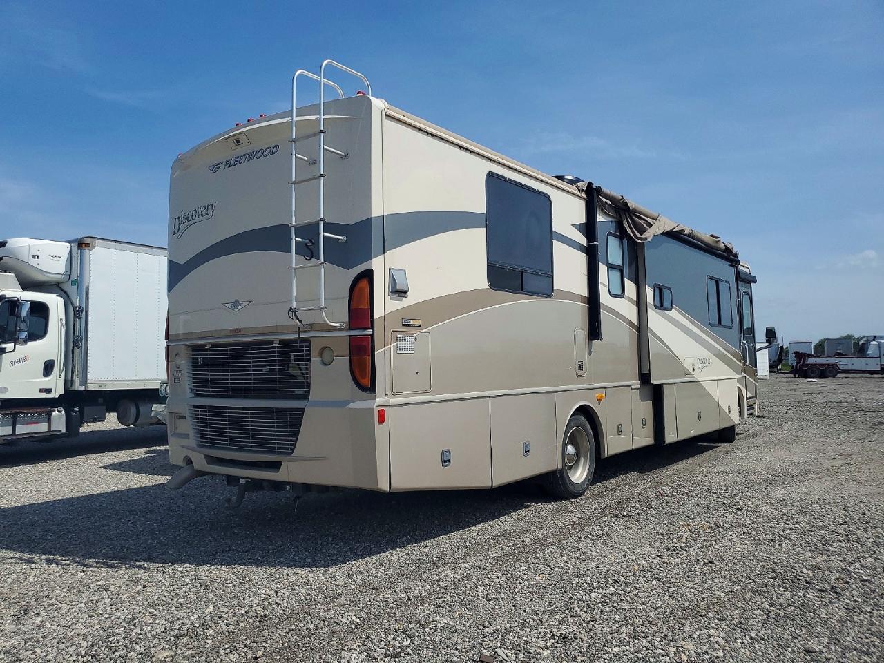 2007 FLEETWOOD All other VIN 4UZACJDC17CY18377 photo 4