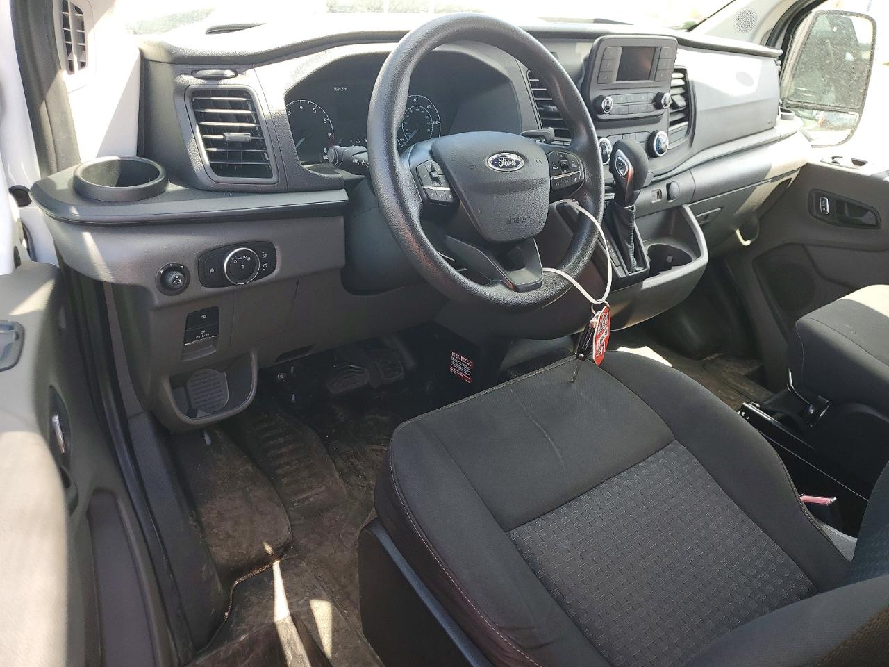 2025 Ford Transit VIN 1FTBR1Y82SKA46077 photo 8