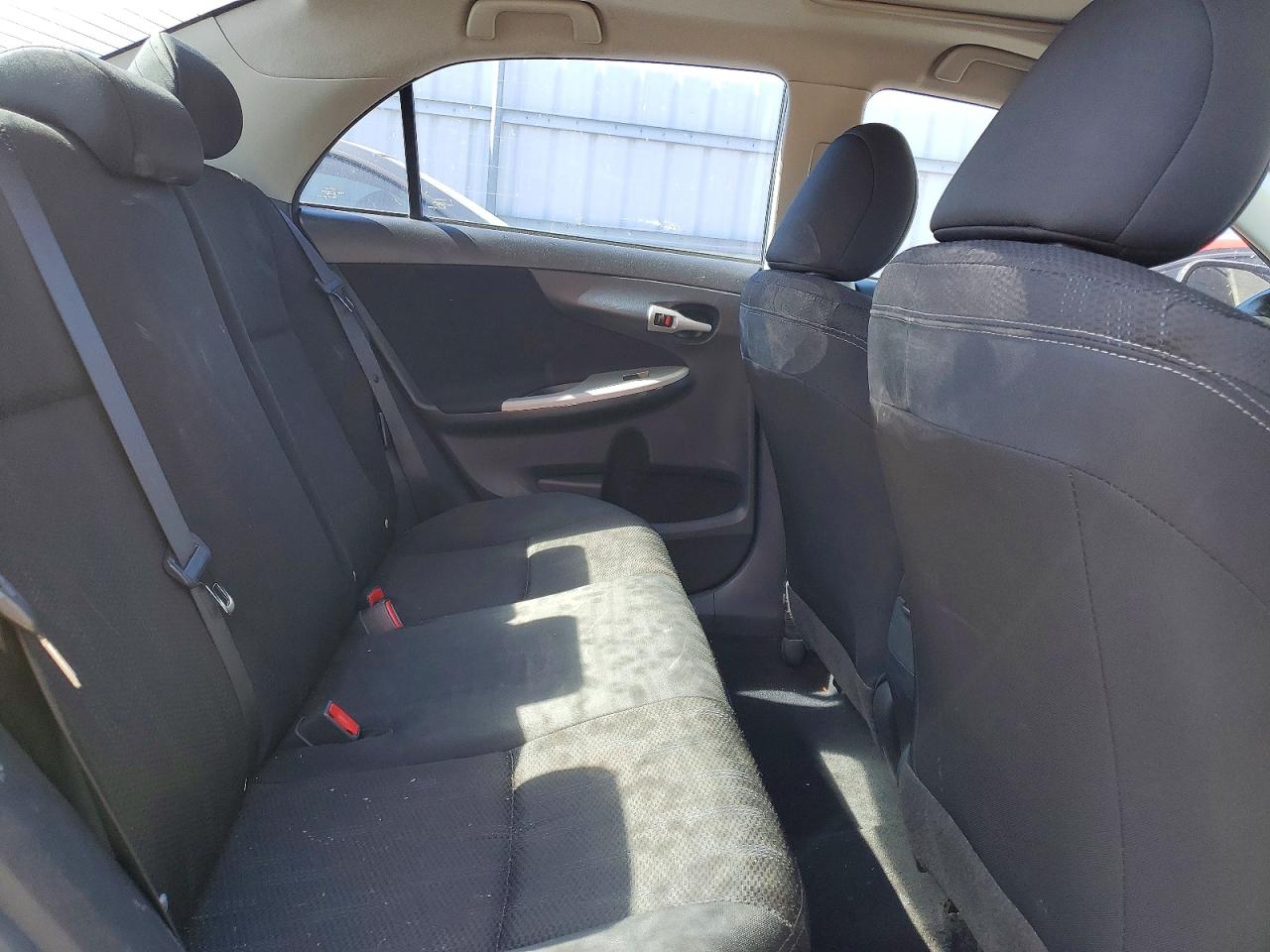 2013 Toyota Corolla VIN 5YFBU4EE3DP098624 photo 10