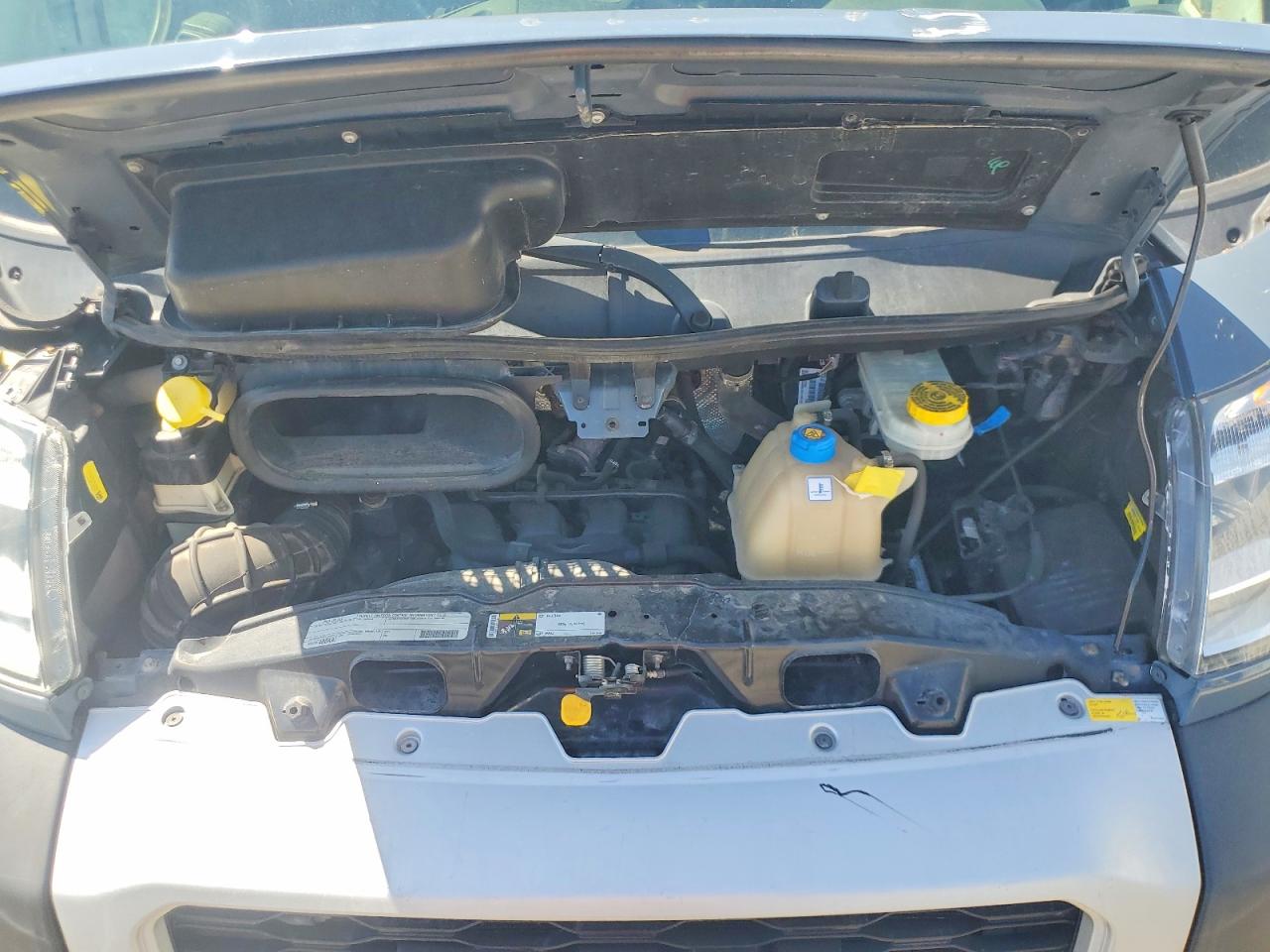 2019 Ram Promaster VIN 3C6URVJG0KE543768 photo 12