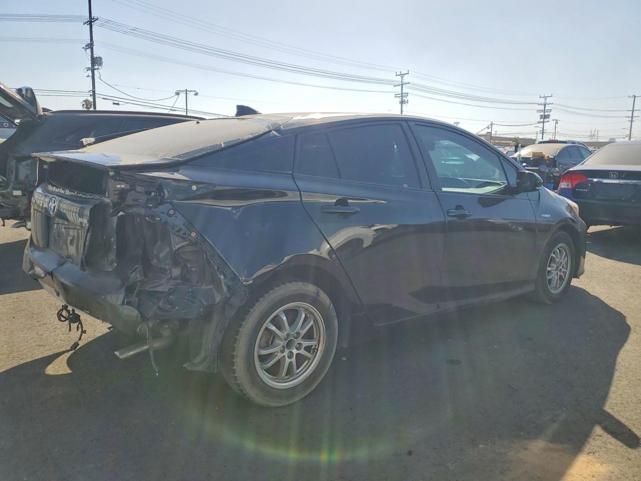 2019 Toyota Prius VIN JTDKARFU6K3079406 photo 3