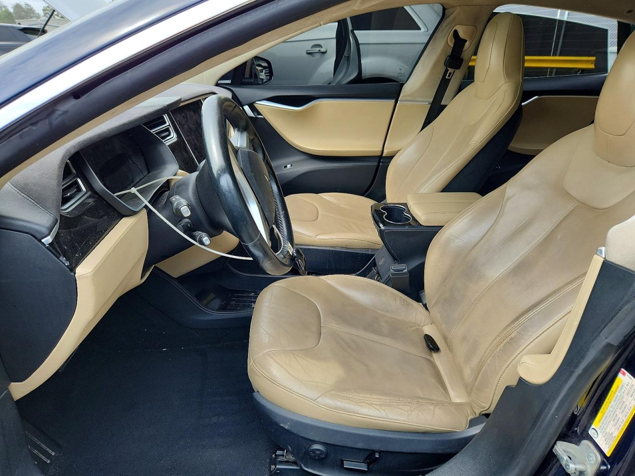 2015 Tesla Model s VIN 5YJSA1H22FFP74892 photo 7