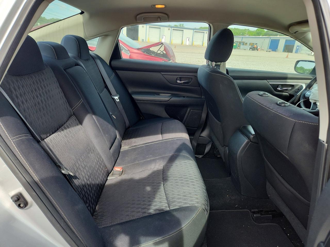 2017 Nissan Altima VIN 1N4AL3AP2HC191879 photo 10