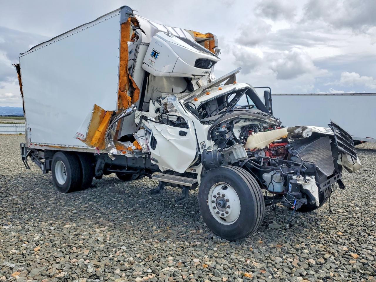 2025 FREIGHTLINER All other VIN 3ALACWFC5SDVZ1571 photo 4