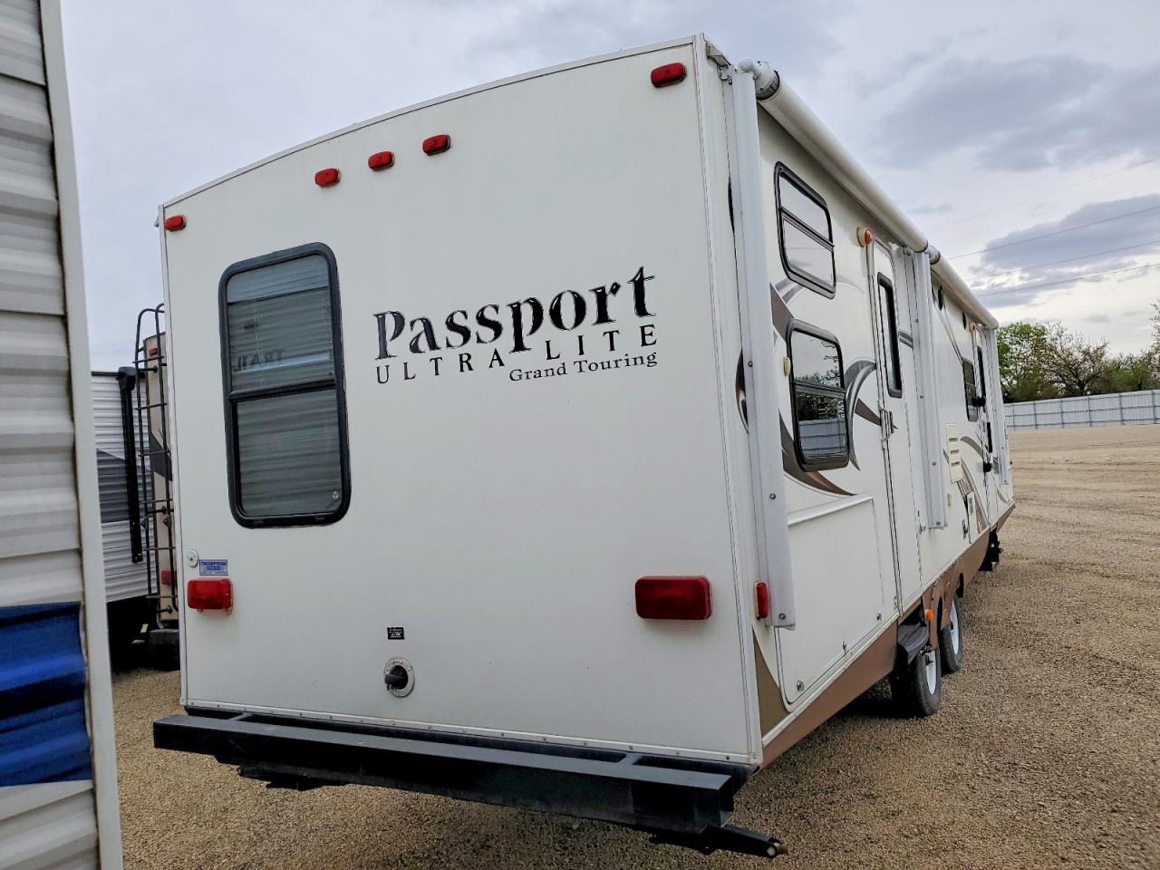 2013 Traveltrlr VIN 4YDT32220DT412516 photo 4