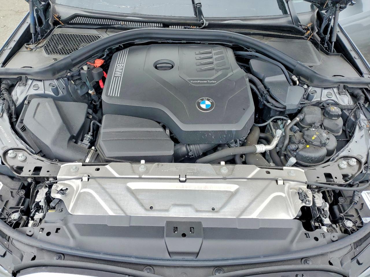 2024 BMW 3 series VIN 3MW69FF09R8E12525 photo 11