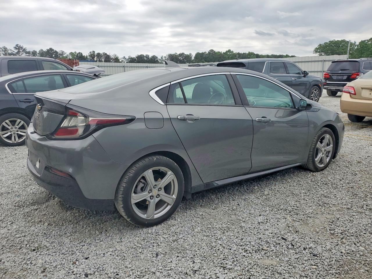 2016 Chevrolet Volt VIN 1G1RC6S58GU133143 photo 3