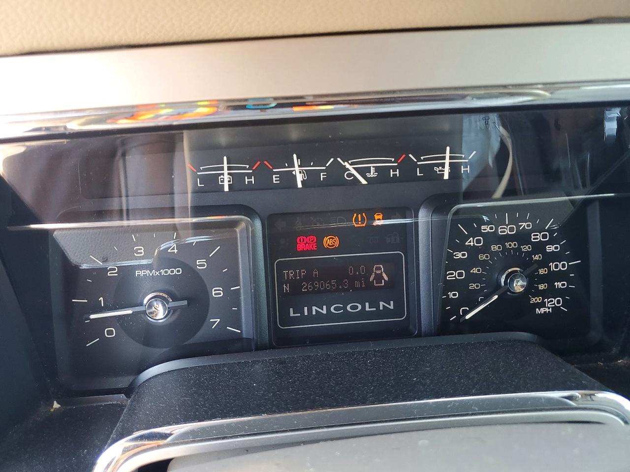 2009 Lincoln Navigator VIN 5LMFL28589EJ01986 photo 9