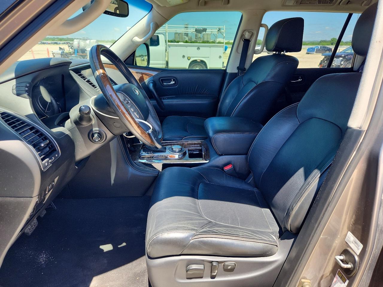 2017 Infiniti Qx80 VIN JN8AZ2NC1H9430236 photo 7