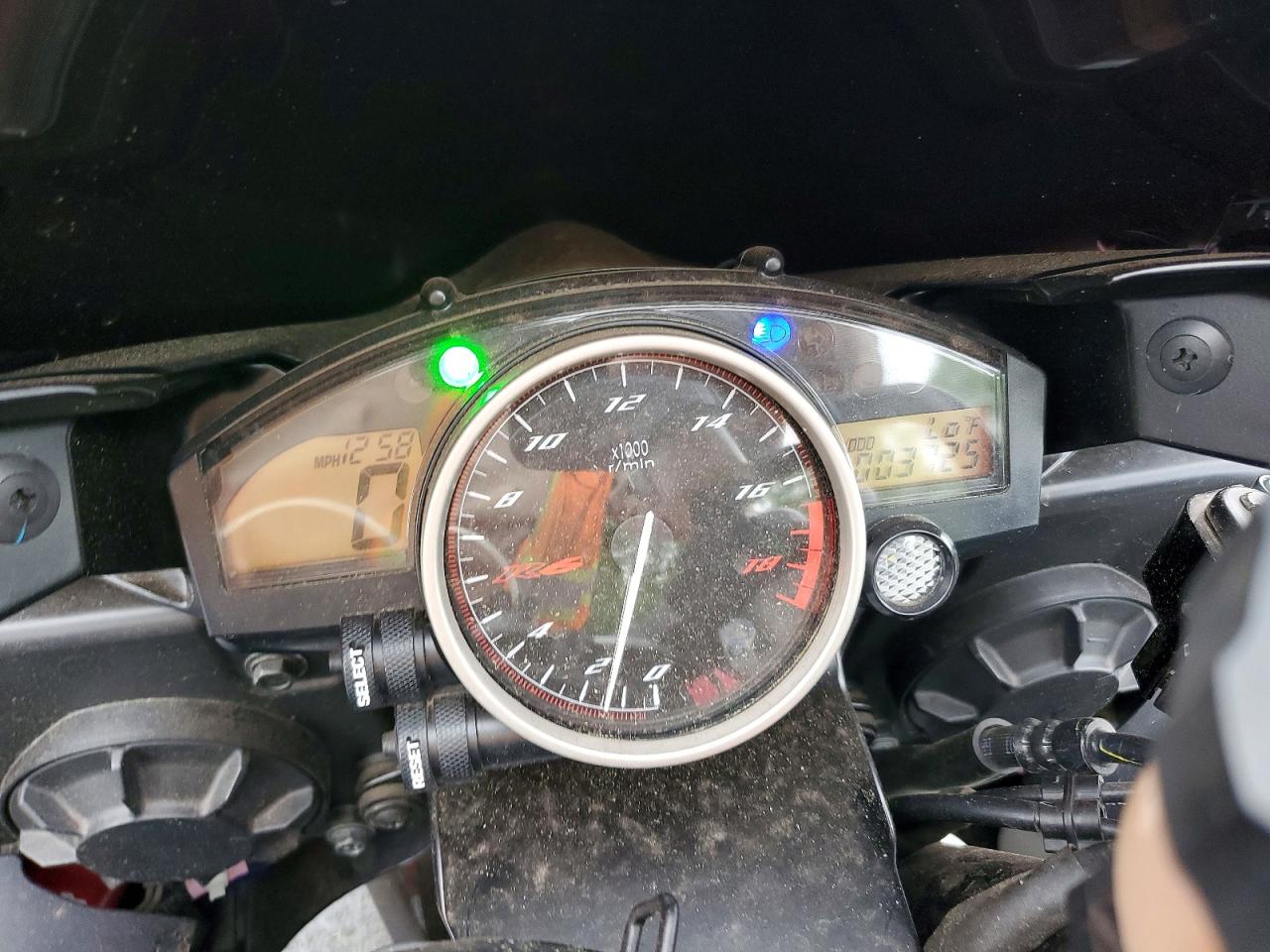 2014 Yama Yzf600 VIN JYARJ16E8EA031944 photo 7