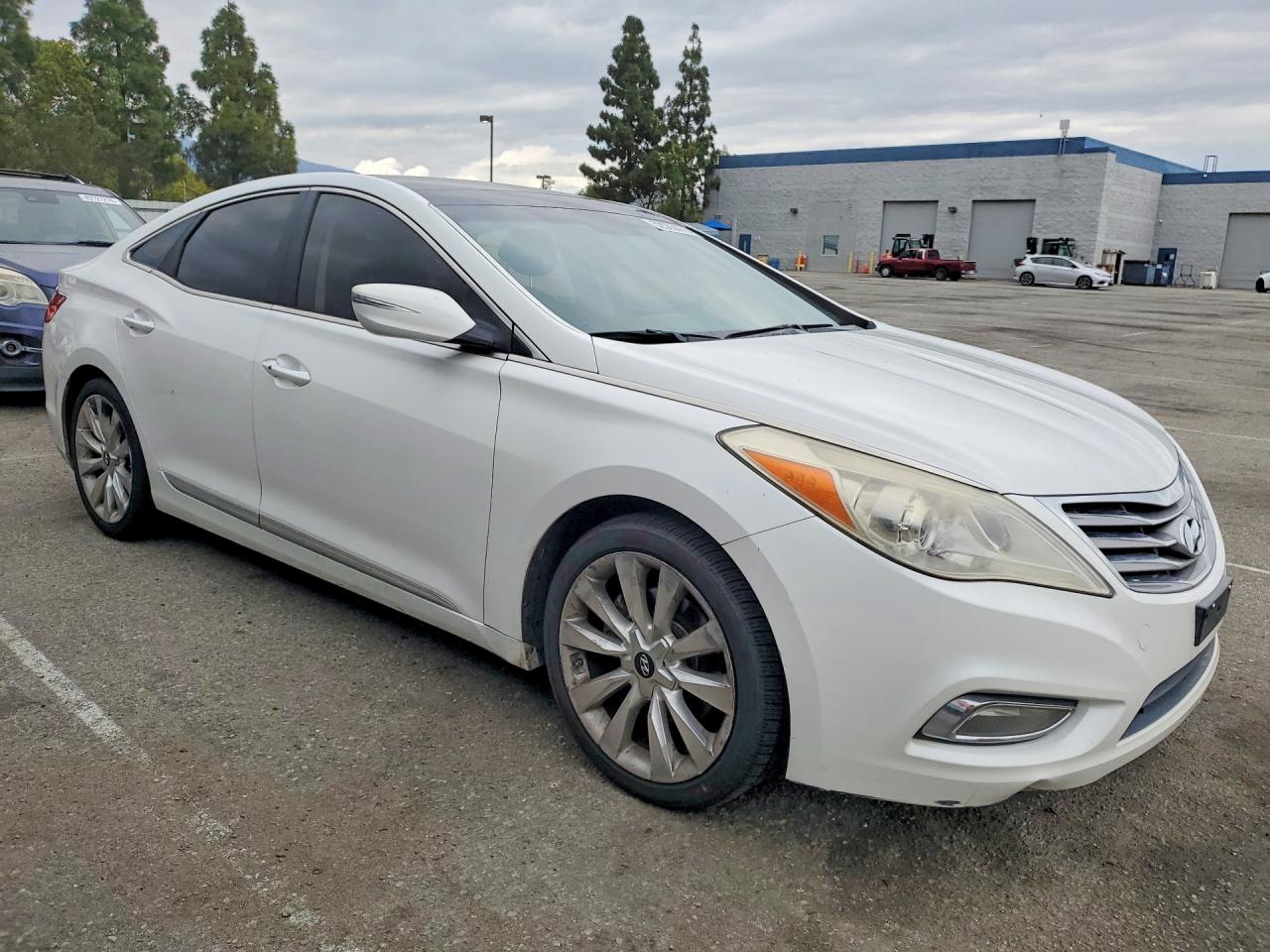 2013 Hyundai Azera VIN KMHFH4JG0DA251702 photo 4