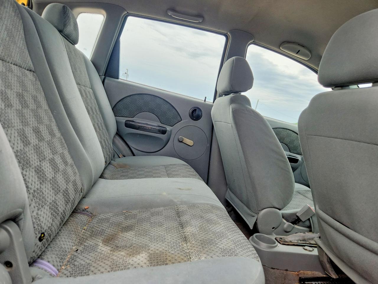 2005 Chevrolet Aveo VIN KL1TD62605B462616 photo 10