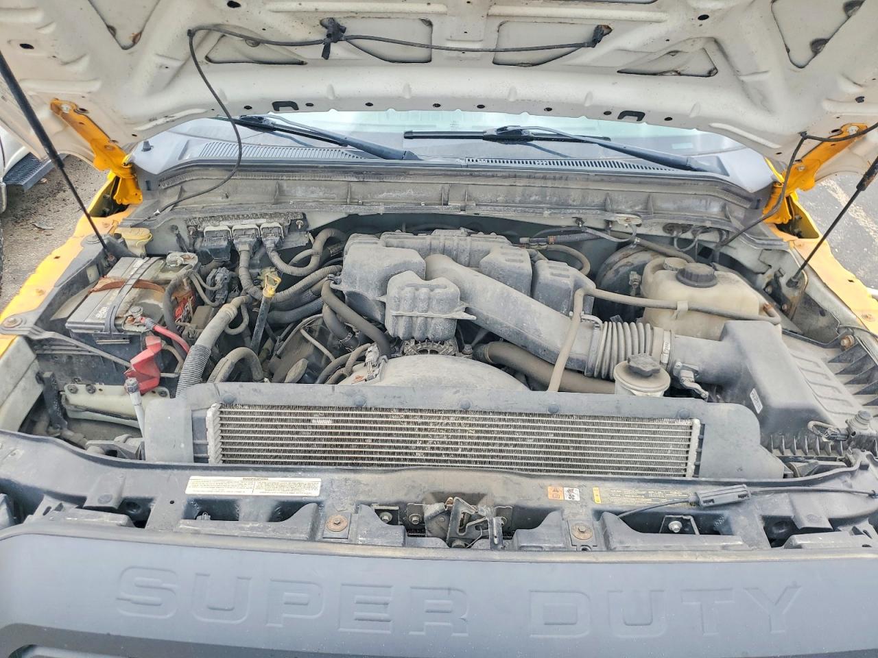 2015 Ford F350 VIN 1FDRF3E68FEB95616 photo 11