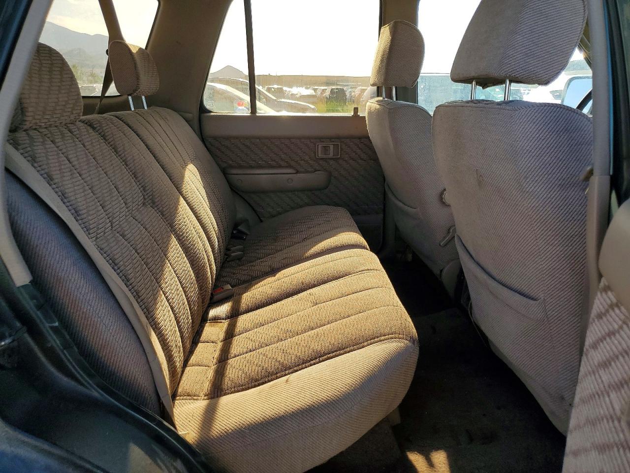 1995 Toyota 4runner VIN JT3VN39W2S0196952 photo 10