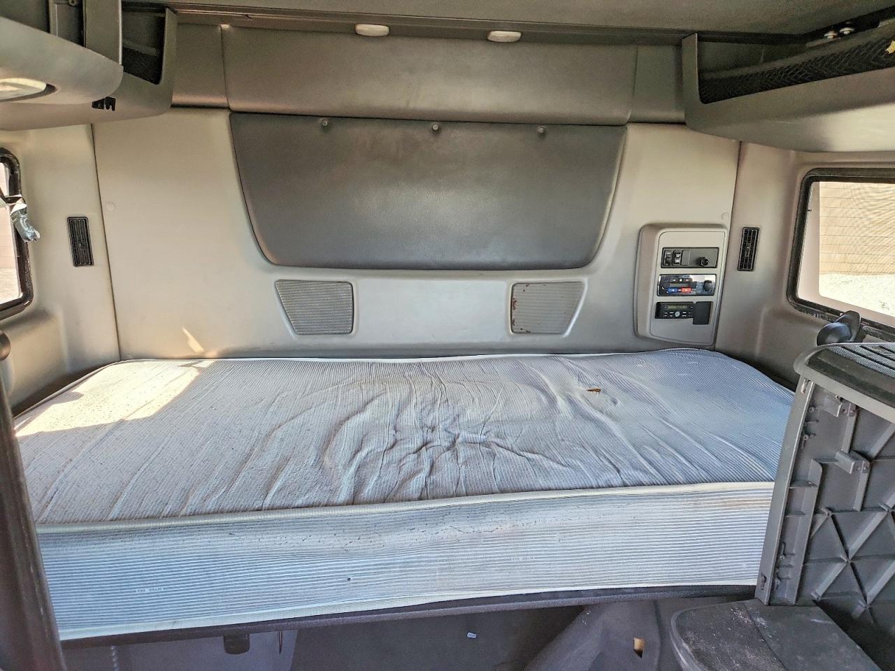2019 International All other VIN 3HSDZAPR4KN179730 photo 6