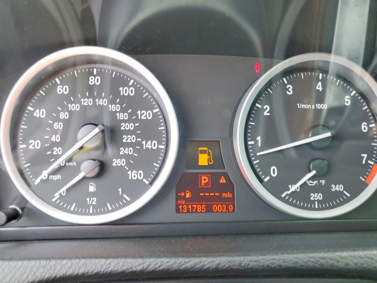2011 BMW X6 VIN 5UXFG2C54BLX07384 photo 9