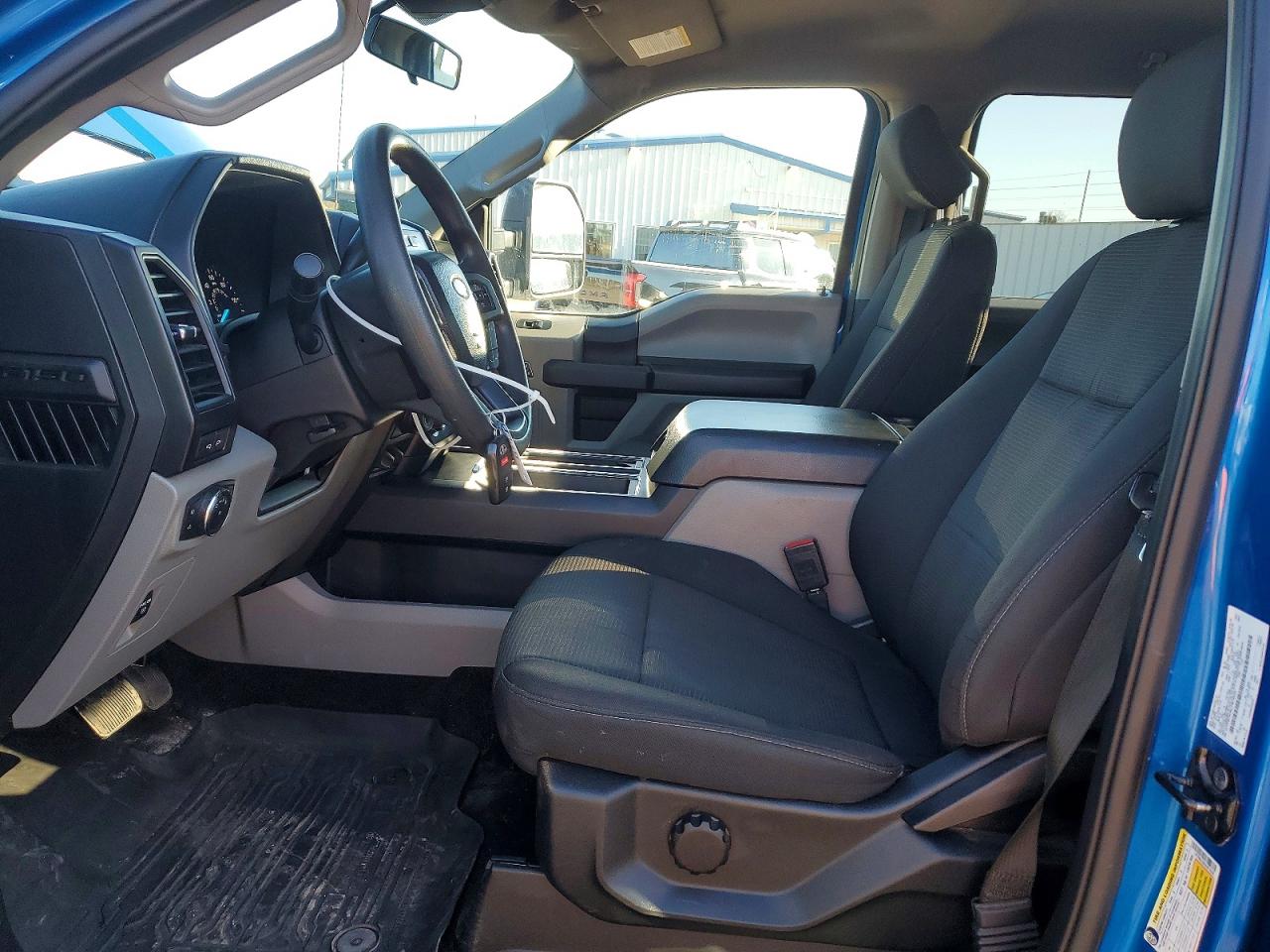 2020 Ford F150 VIN 1FTFW1E46LFB74635 photo 7