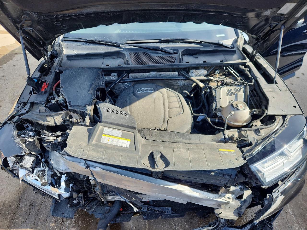 2018 Audi Q5 VIN WA1BNAFY0J2055349 photo 12