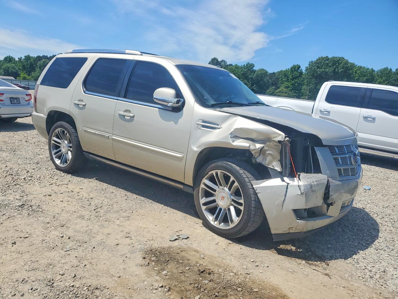 2013 Cadillac Escalade VIN 1GYS3CEF0DR260179 photo 4