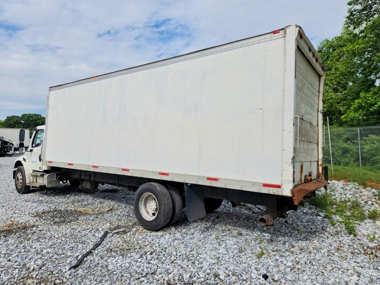 2004 FREIGHTLINER All other VIN 1FVACWDC04HN10041 photo 2