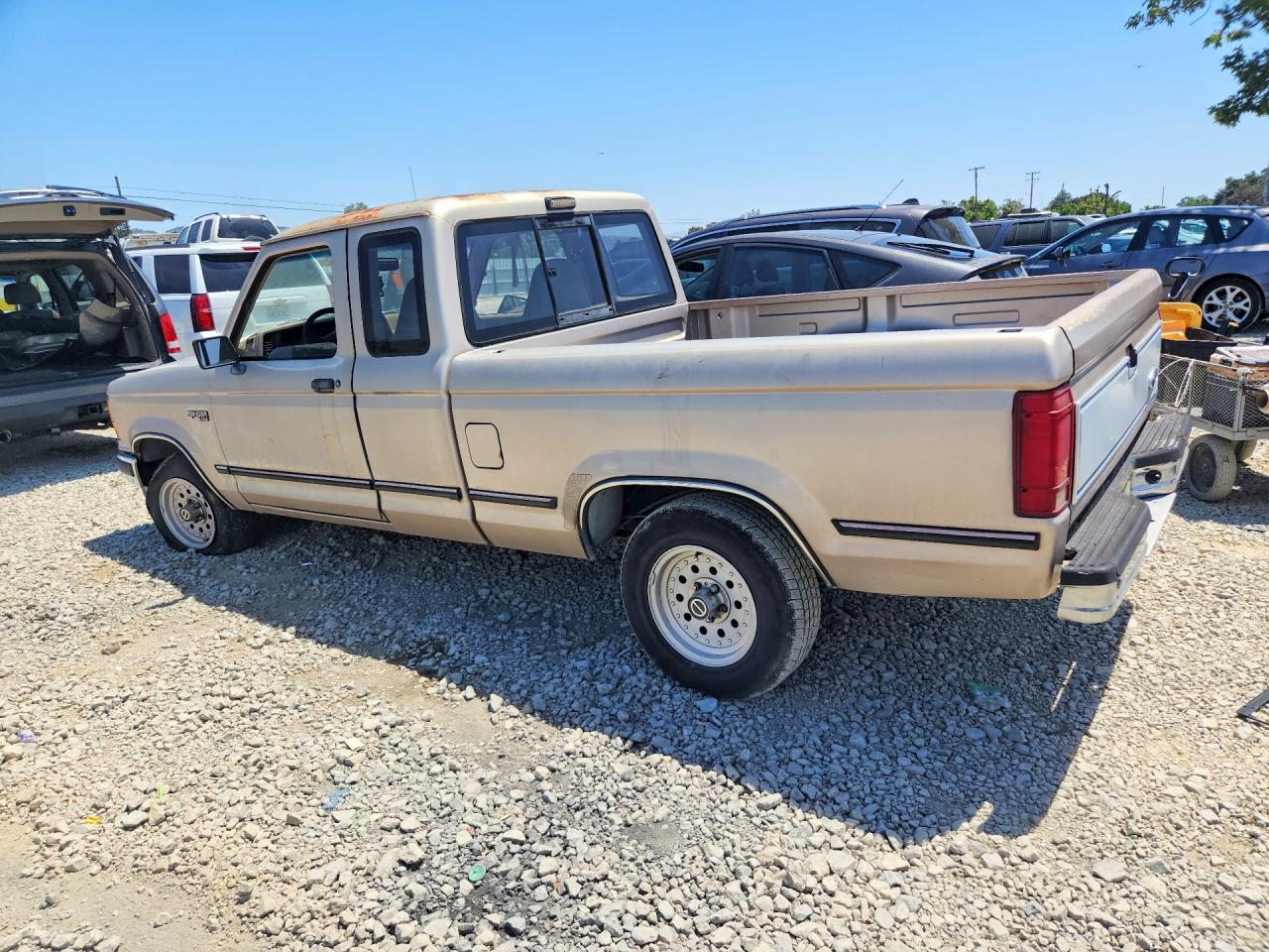 1992 Ford Ranger VIN 1FTCR14U3NPA88112 photo 2