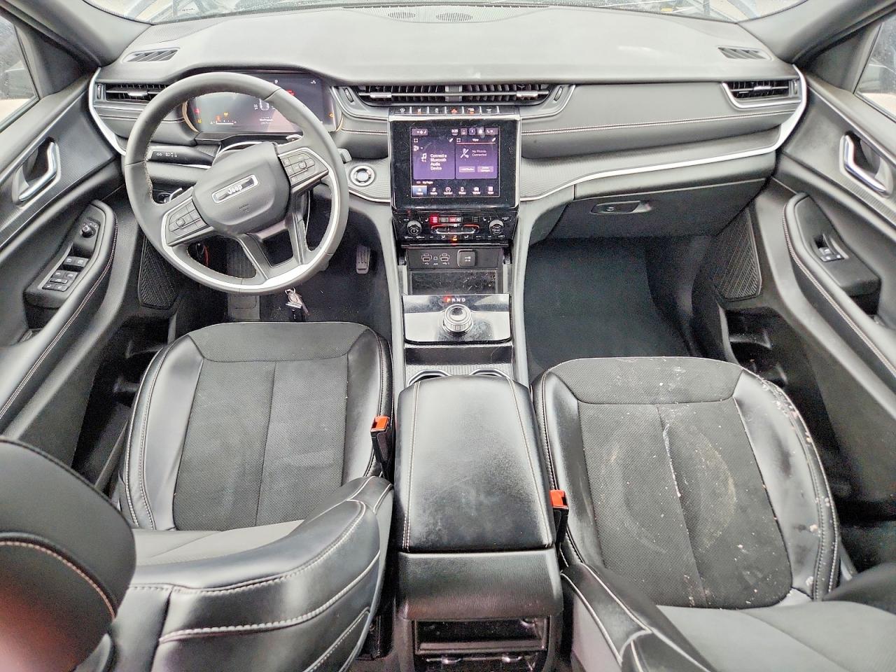 2025 Jeep Grand cher VIN 1C4RJHAG9S8656863 photo 8
