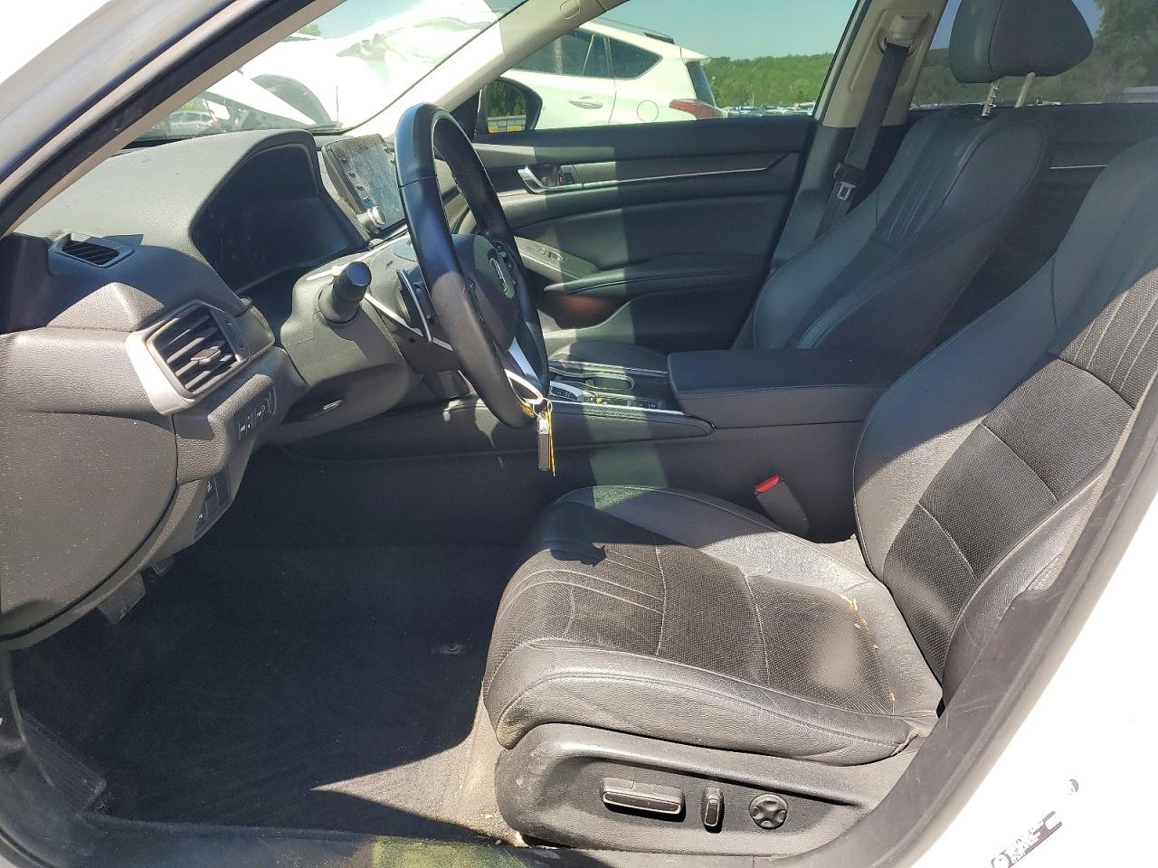 2019 Accord VIN 1HGCV3F96KA000914 photo 7