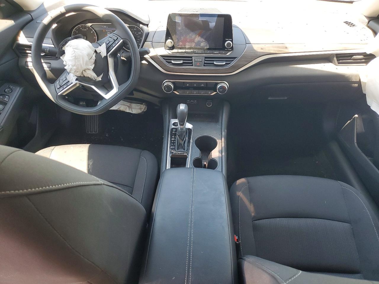 2026 Nissan Altima VIN 1N4BL4DV5TN325429 photo 8