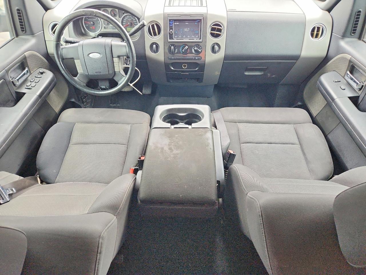 2004 Ford F150 VIN 1FTPX14544NA68994 photo 8