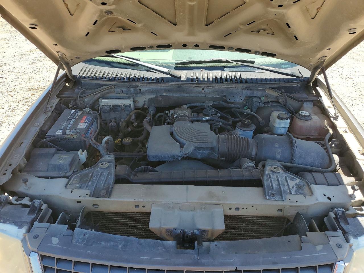 2003 Ford Expedition VIN 1FMPU16L83LC09477 photo 12