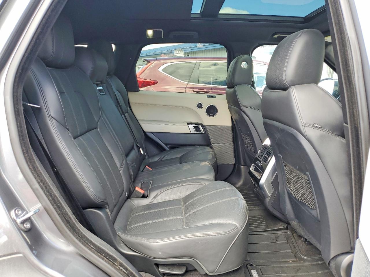 2017 Land Rangerover VIN SALWR2FV9HA143817 photo 11