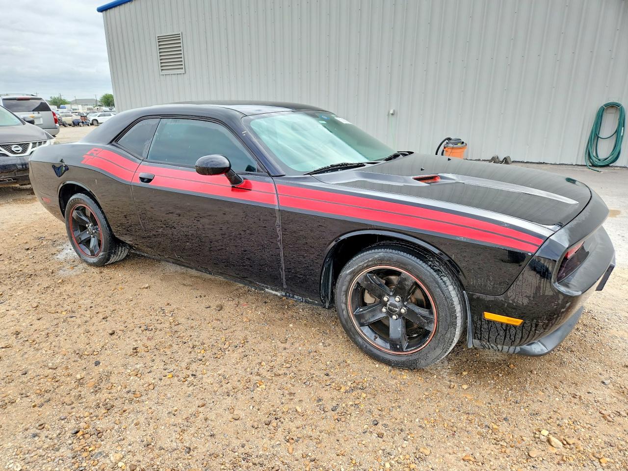 2011 Dodge Challenger VIN 2B3CJ4DGXBH603563 photo 4