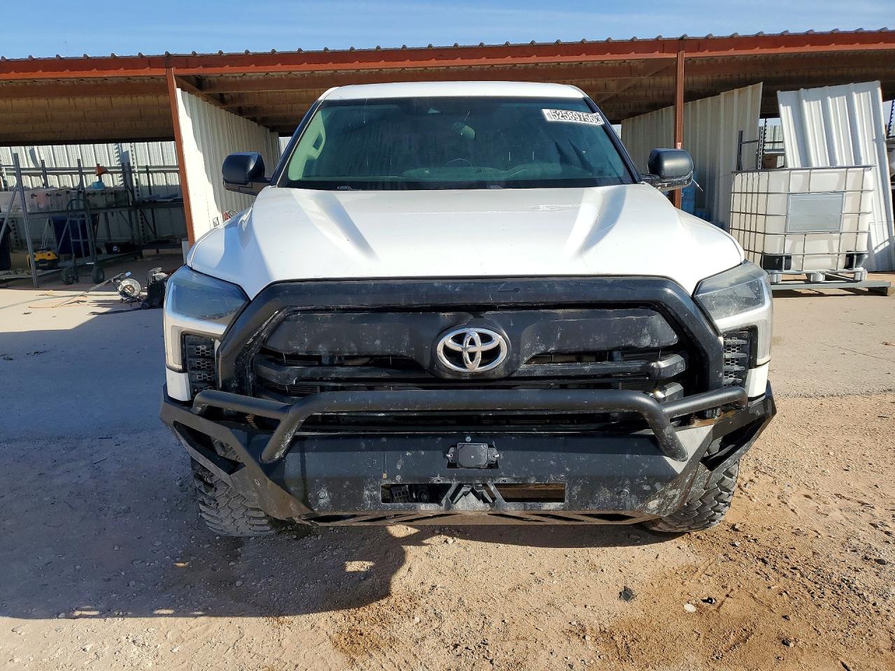 2022 Toyota Tundra VIN 5TFLA5DA1NX049393 photo 5