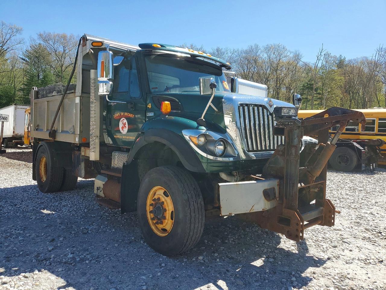 2014 International All models VIN 1HTWLAZRXEH035374 photo 1