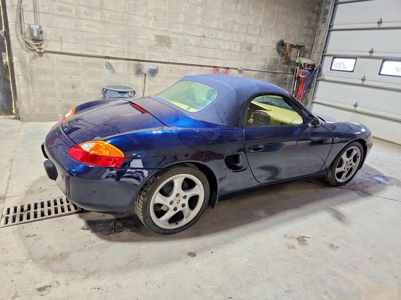 2000 Porsche Boxster VIN WP0CA2986YU622119 photo 3