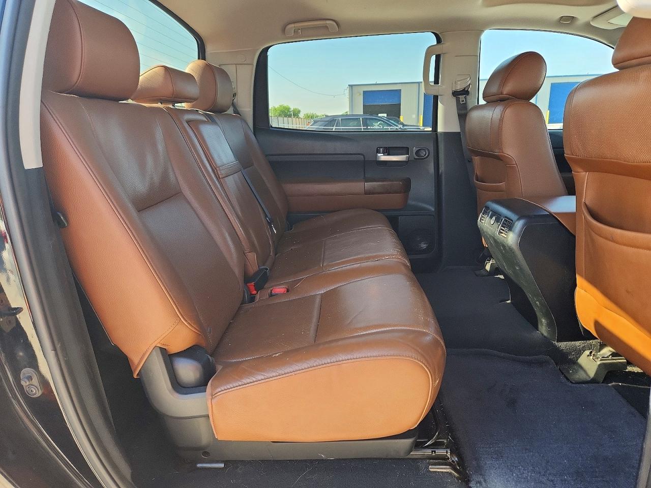 2012 Toyota Tundra VIN 5TFHW5F17CX253617 photo 10