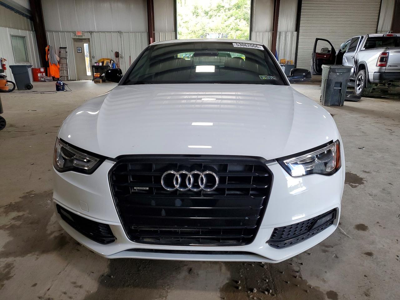 2015 Audi A5 VIN WAUMFAFR6FA052518 photo 5